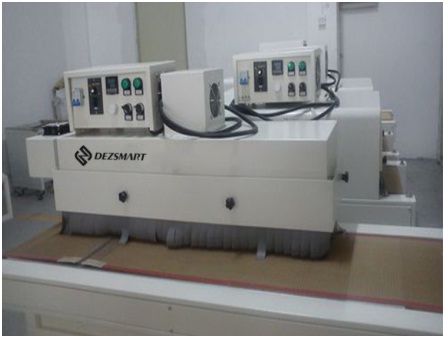 線束用熱縮管使用加熱機(jī)批量熱縮，大幅度提高生產(chǎn)效率